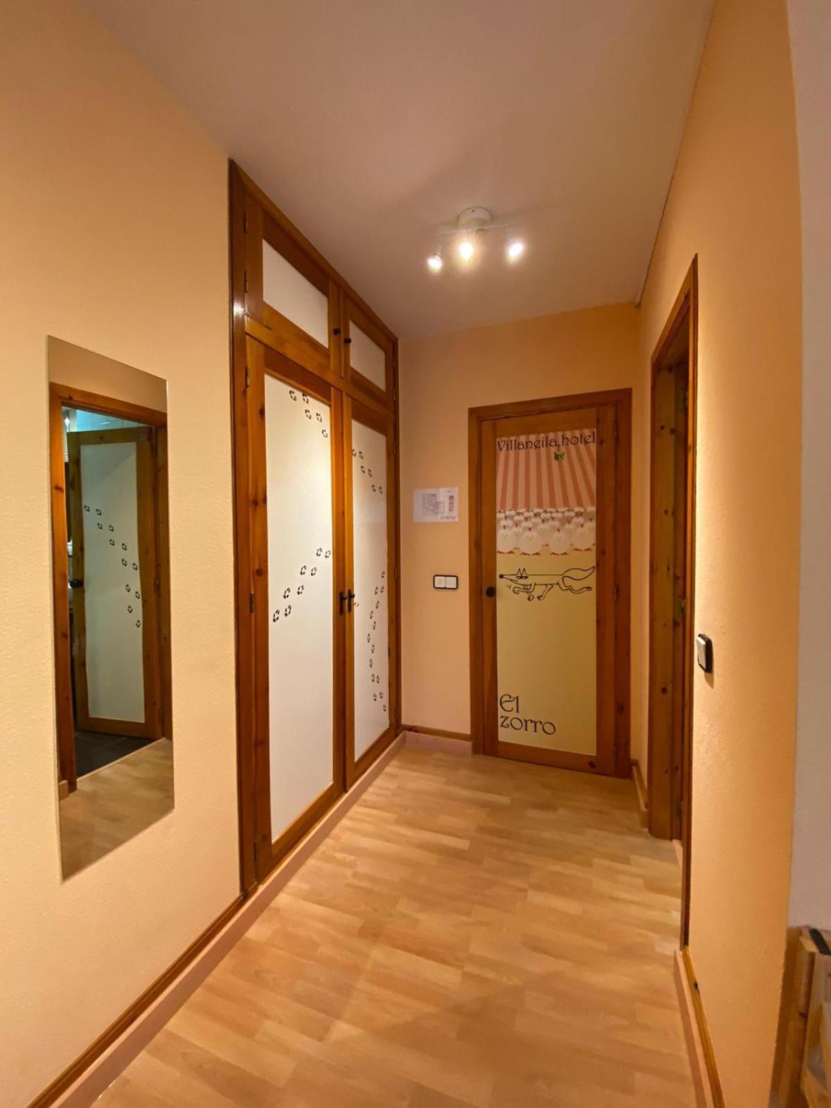 Hotel Villaneila Cameră foto
